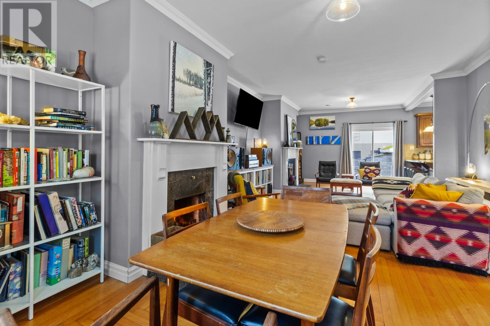 42 Newtown Road