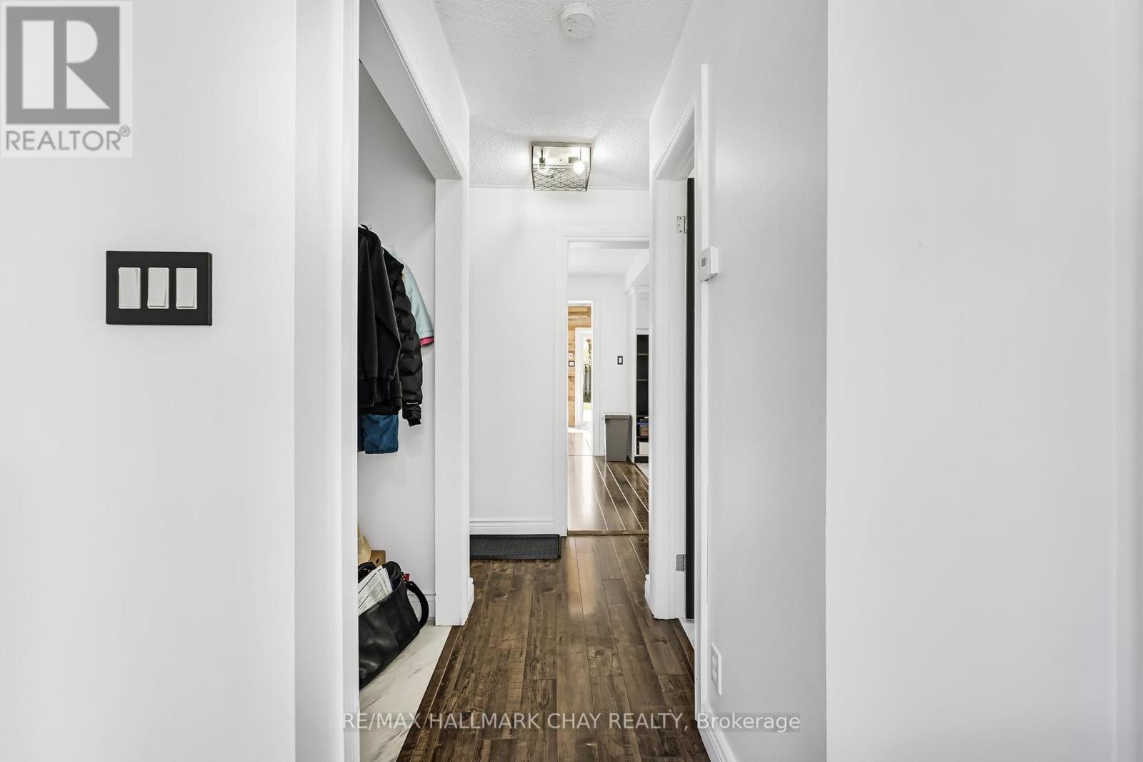 185 TUPPER STREET W