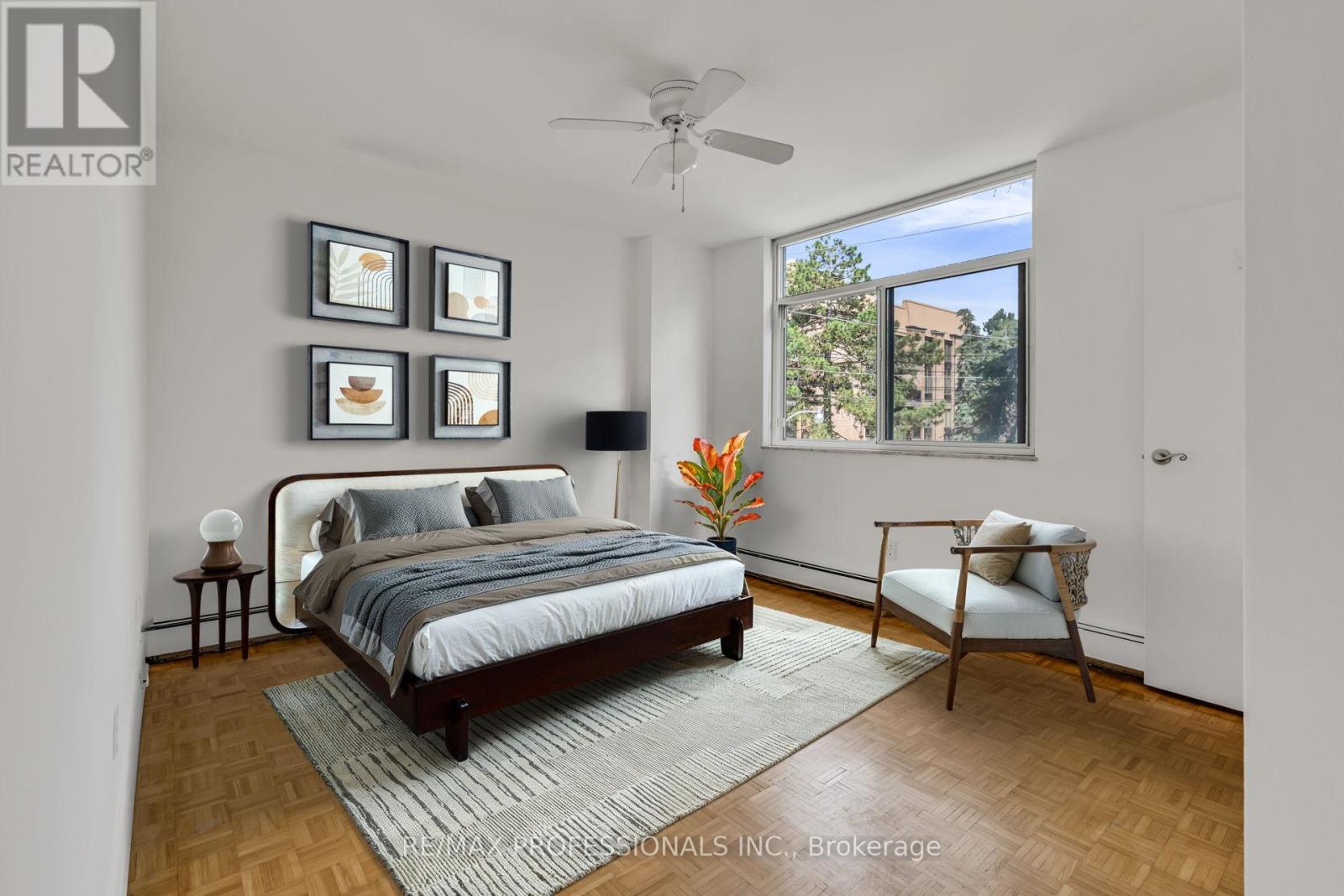 303 - 335 LONSDALE ROAD