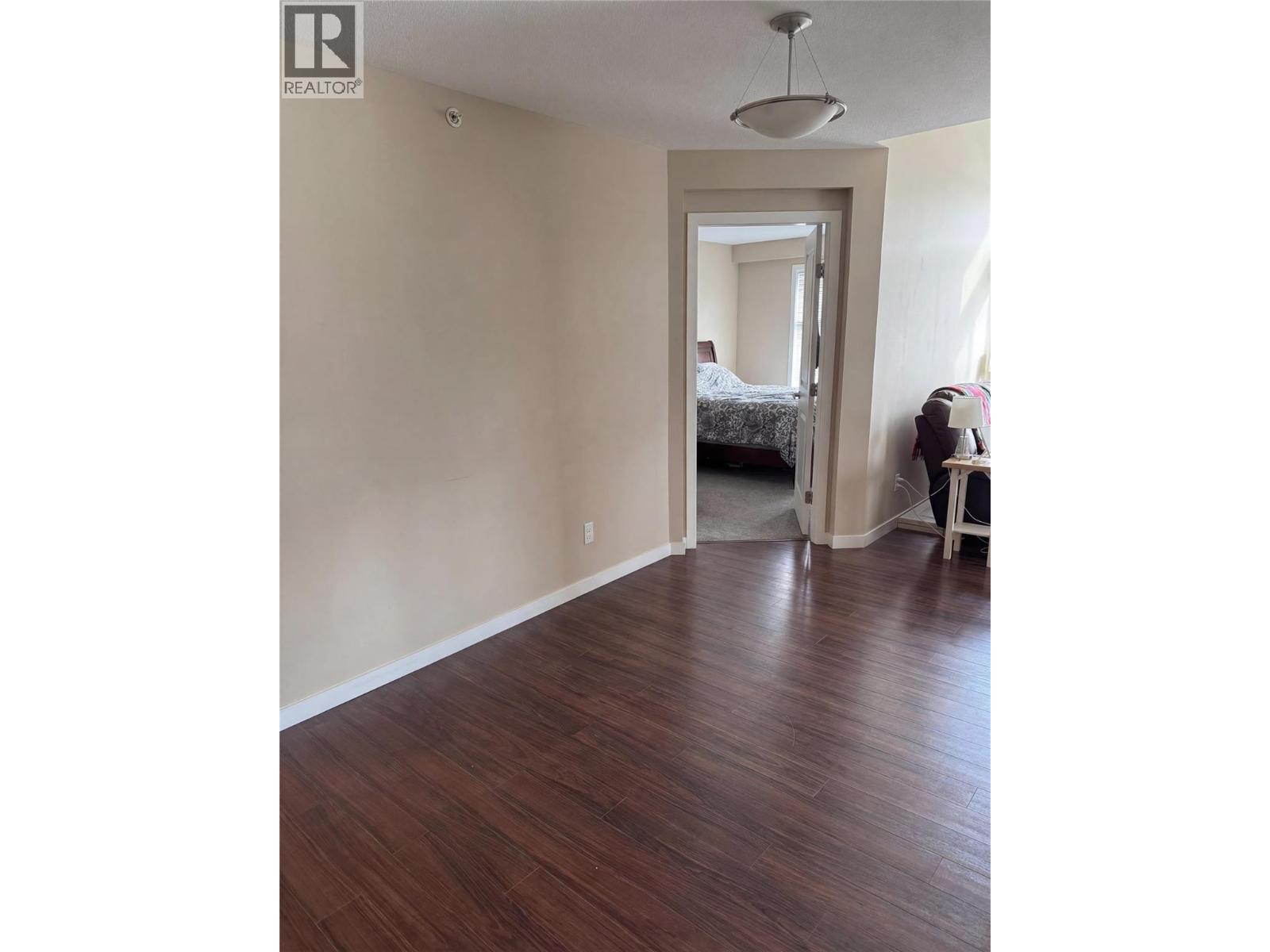 571 Yates Road Unit# 403