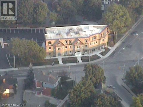 209 FREDERICK Street Kitchener ON N2H2M7