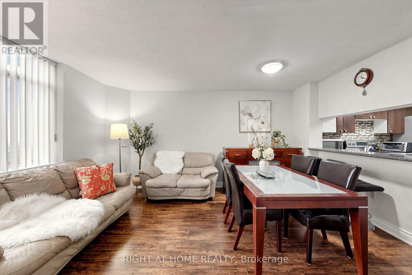 PH9 - 300 WEBB DRIVE