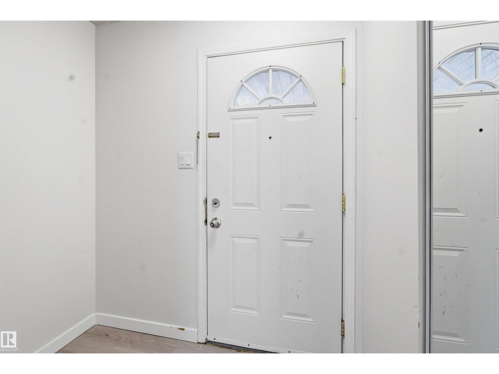 #B4 1 GARDEN GROVE GV NW