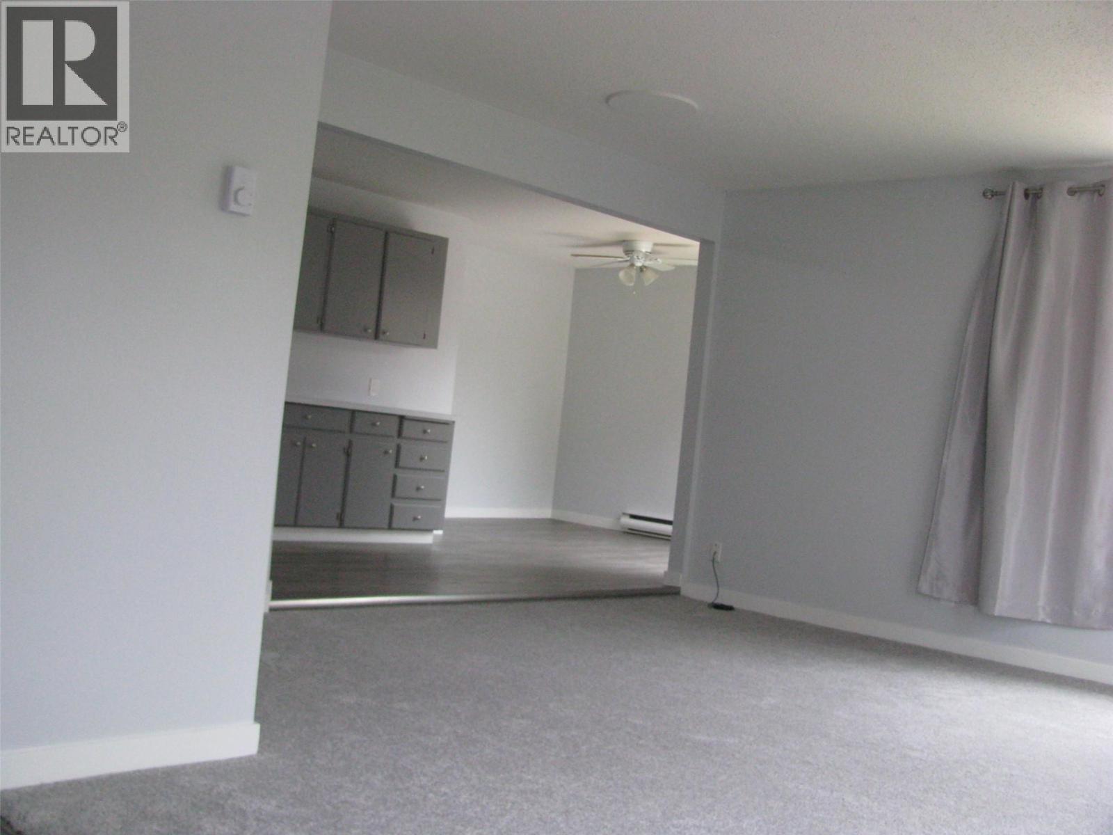 11018 VICTORIA Road S