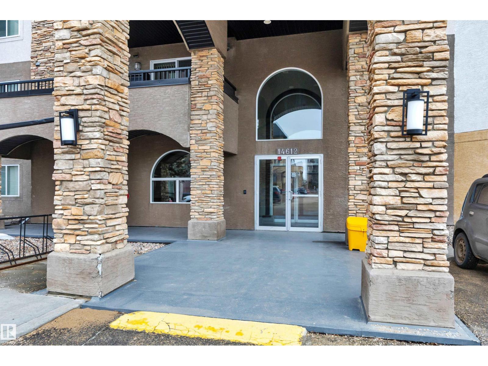 #313 14612 125 ST NW NW