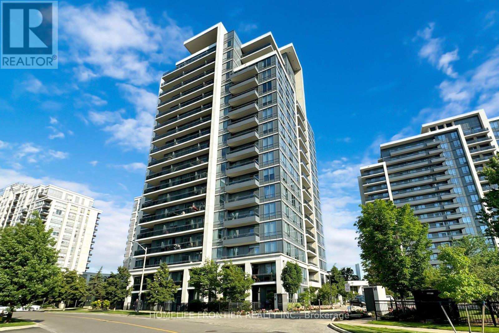 Photo 1 of 43 — 1408 - 75 NORTH PARK ROAD Unit 1408, Vaughan (Beverley Glen), ON L4J0H8