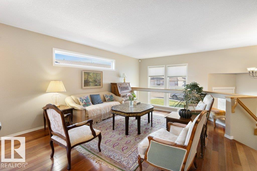 55 RIDGEHAVEN CR