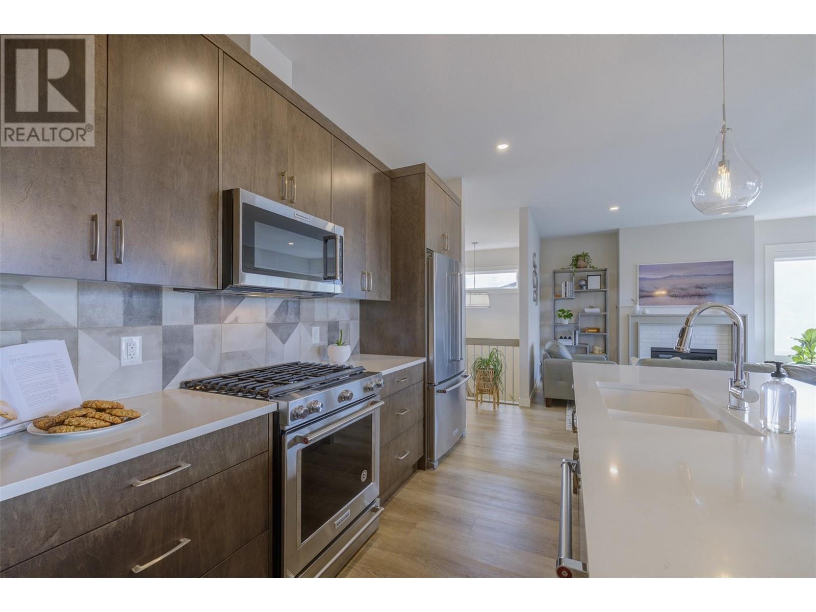 3385 Lavender Lane