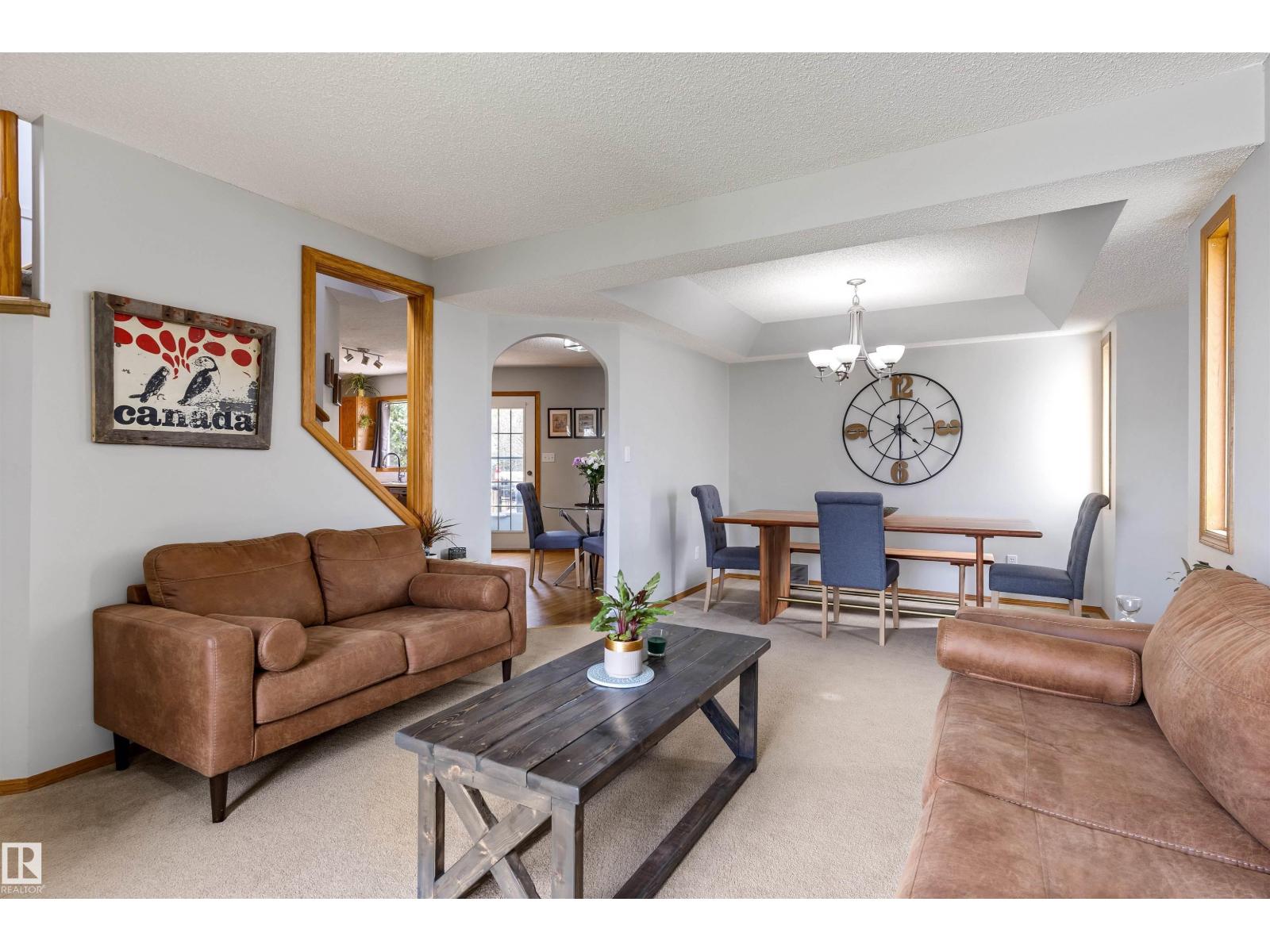 159 MEADOWVIEW BA