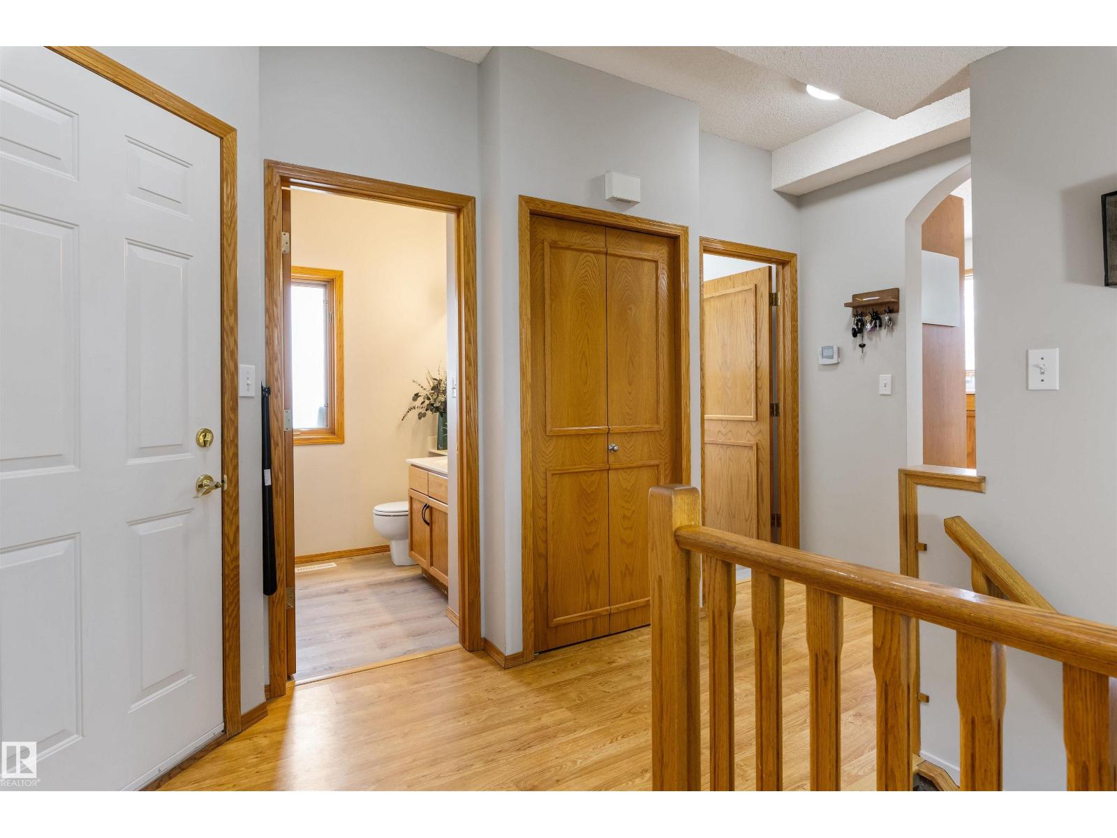 159 MEADOWVIEW BA