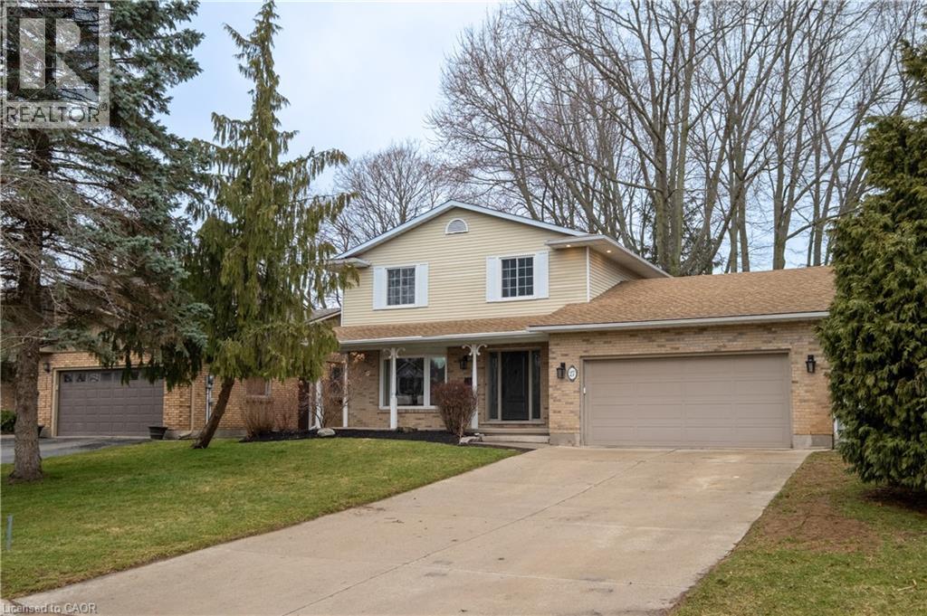 27 MILLBRIDGE Crescent