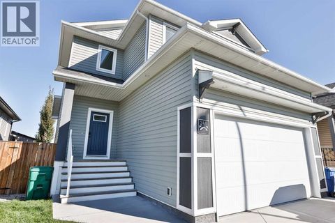 245 Agnes Short Place N Lethbridge AB T1H7G4