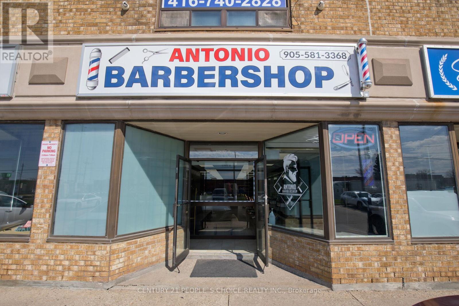 Photo 1 of 46 — 8 - 3850 STEELES AVENUE W Unit 8, Vaughan (Steeles West Industrial), ON L4L4Y6