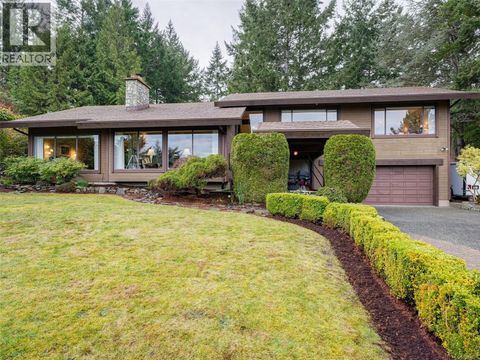 11340 Pachena Pl North Saanich BC V8L5J5