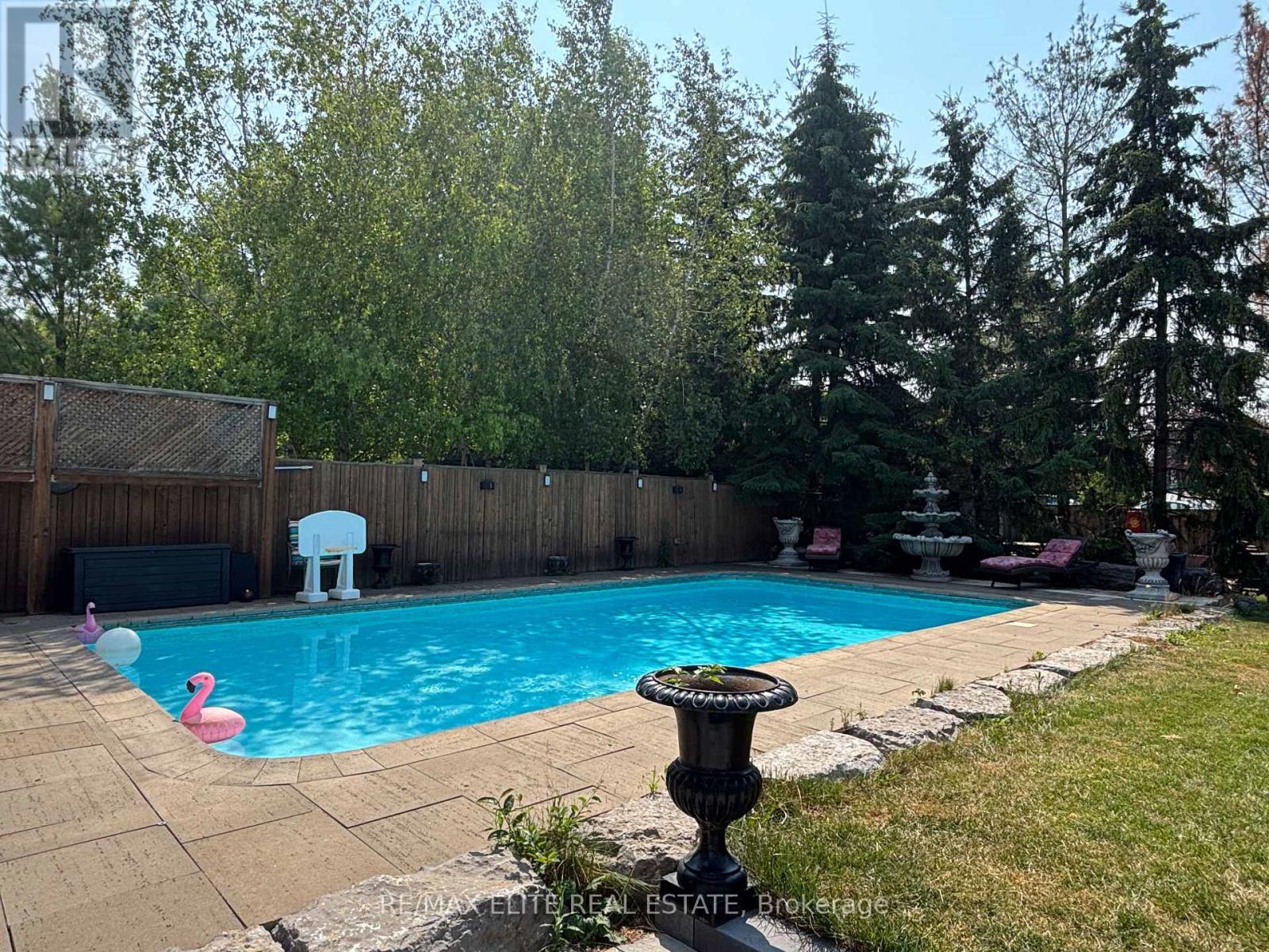 1069 NELLIE LITTLE CRESCENT