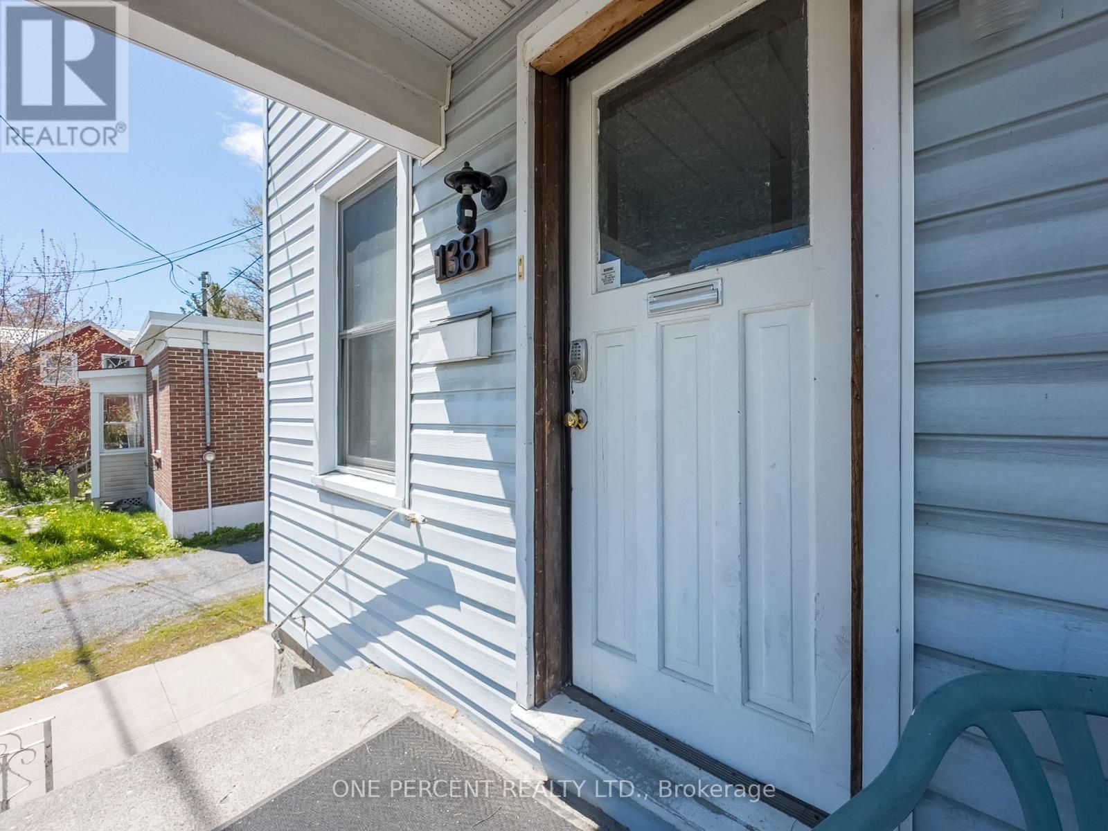 138 CHATHAM STREET