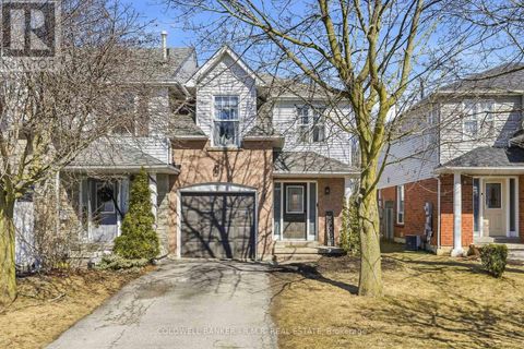 105 BROWNSTONE CRESCENT Clarington (Courtice) ON L1E2Y2