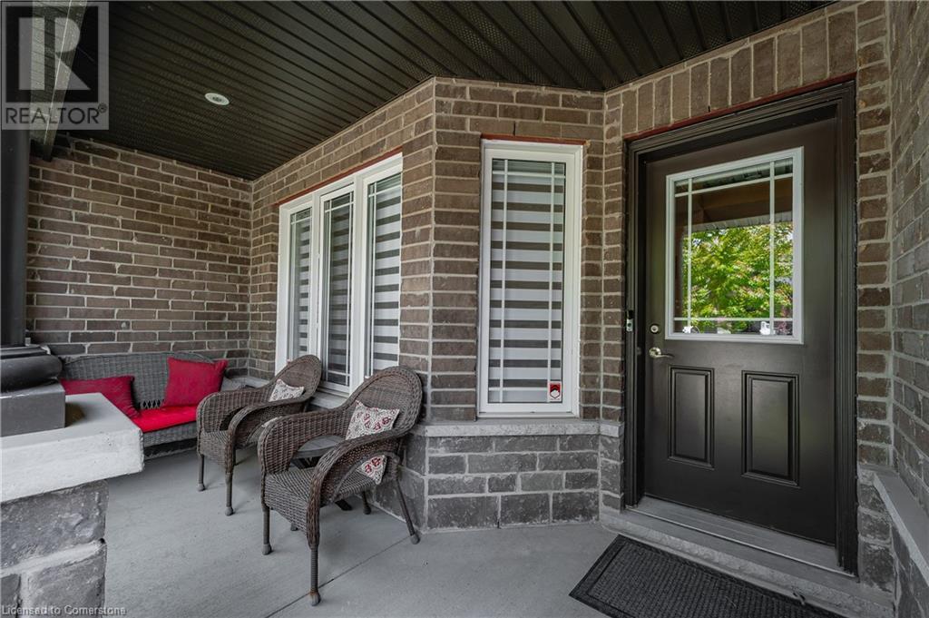 32 WESTMINISTER Crescent
