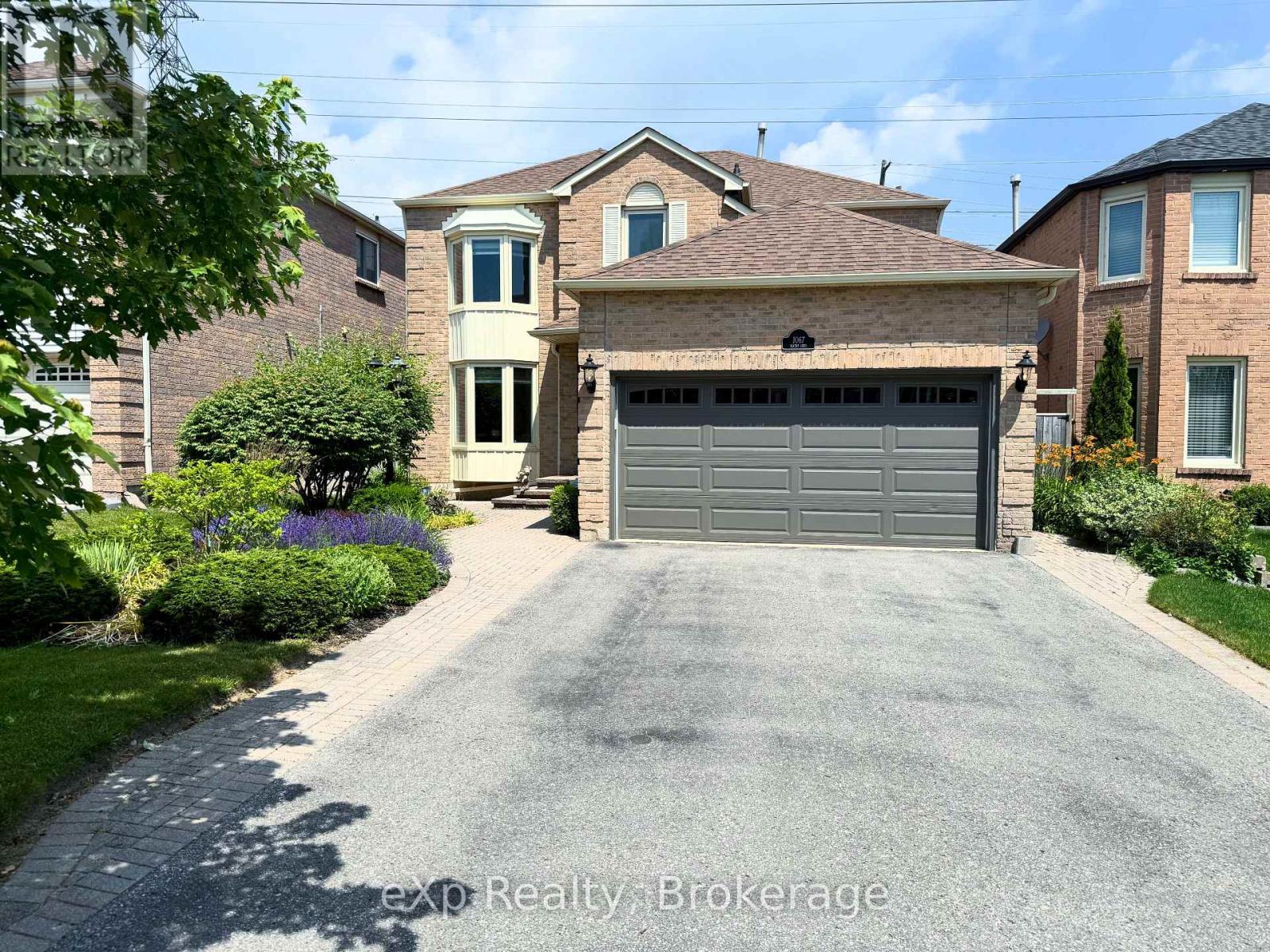 1067 MAURY CRESCENT