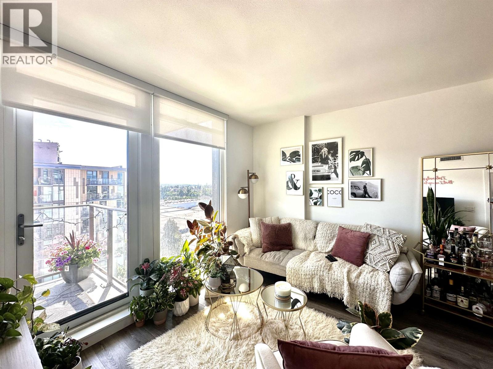 1308 8188 FRASER STREET