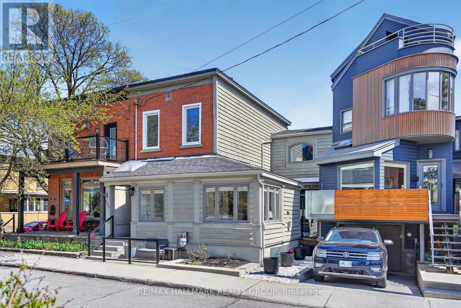 425 ECHO DRIVE