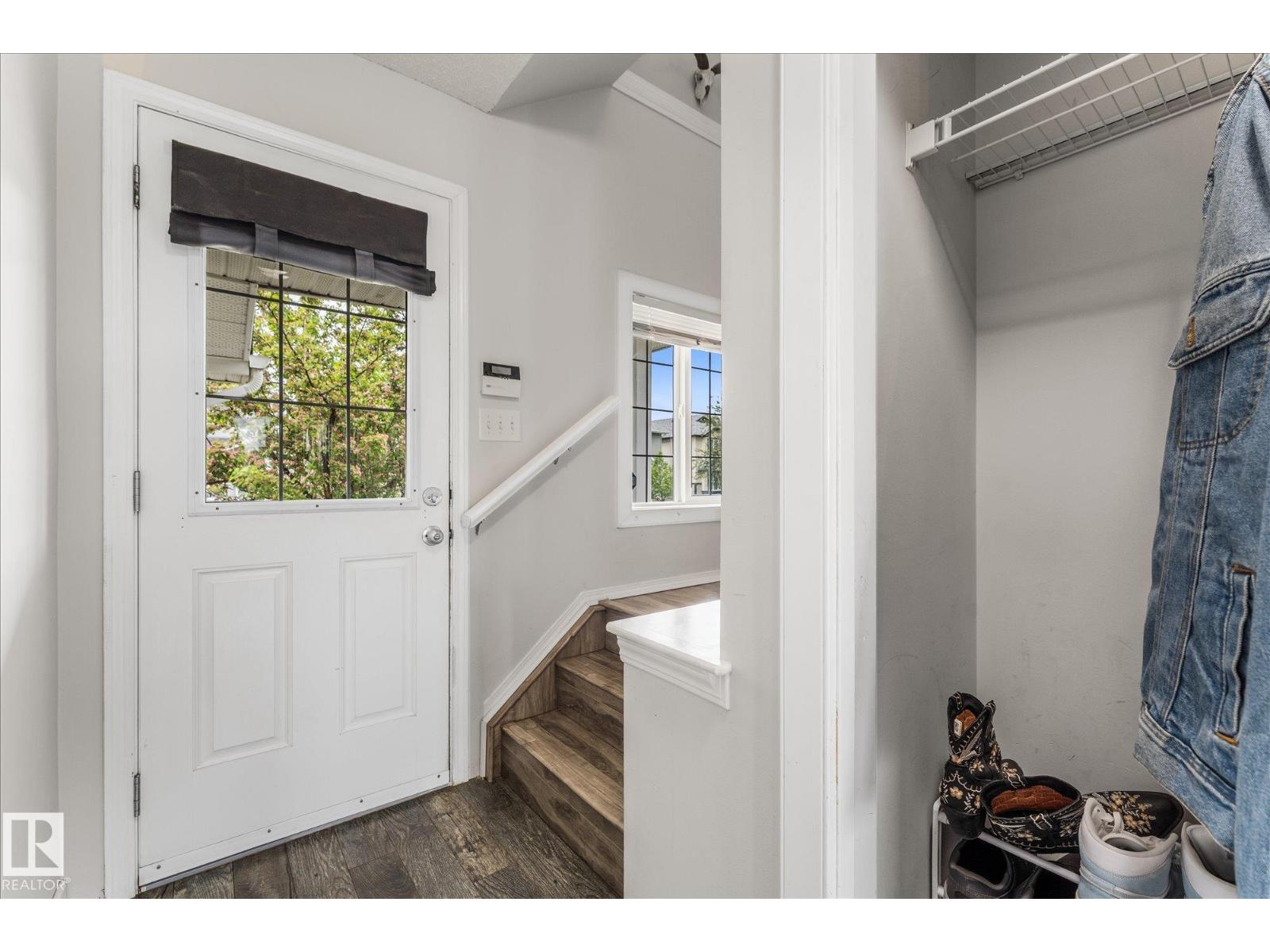 2324 30 AV NW