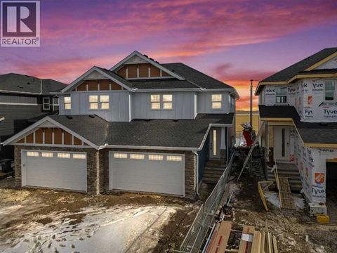 458 Kinniburgh Loop Chestermere AB T1X3C2