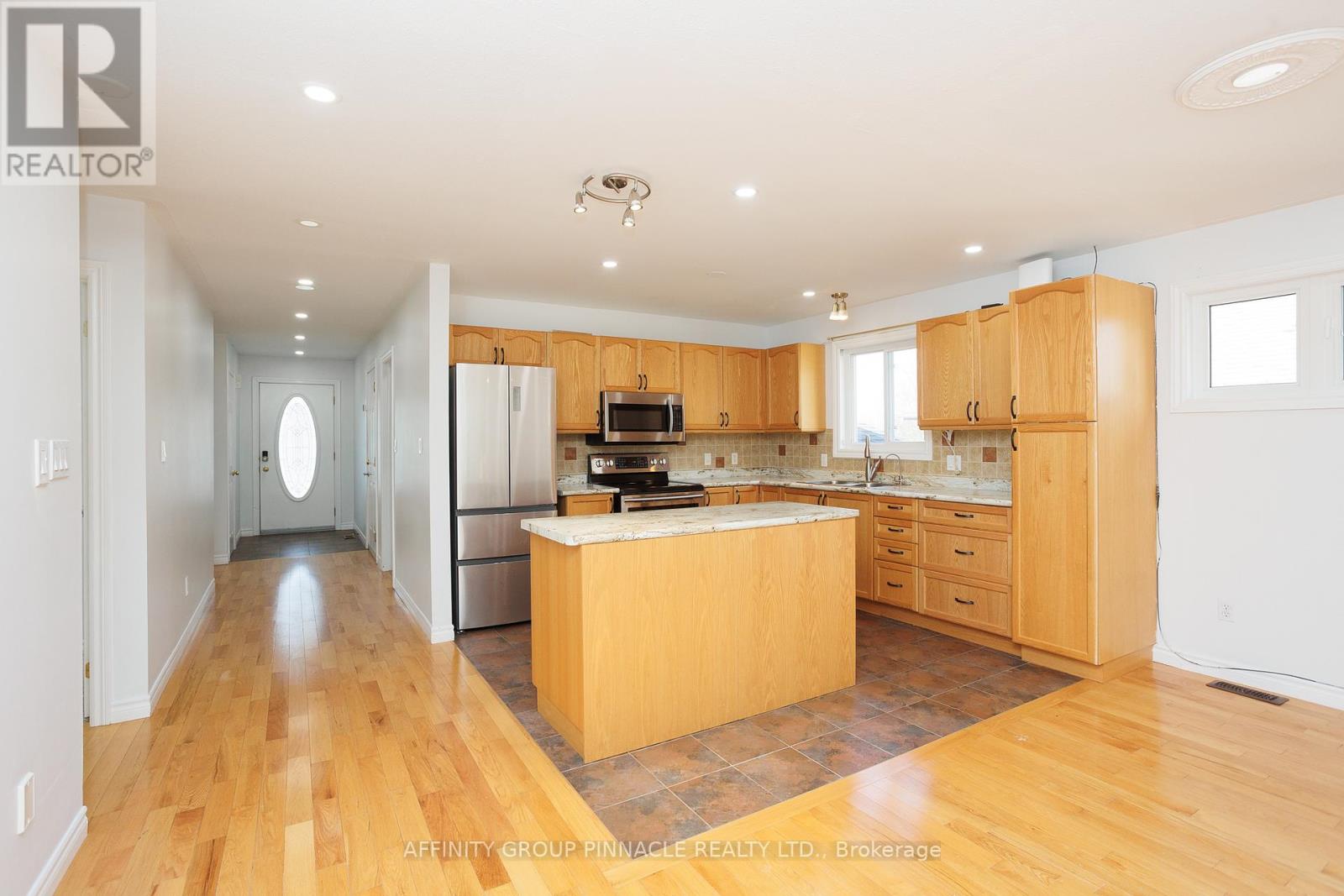 4 CHAMPLAIN BOULEVARD