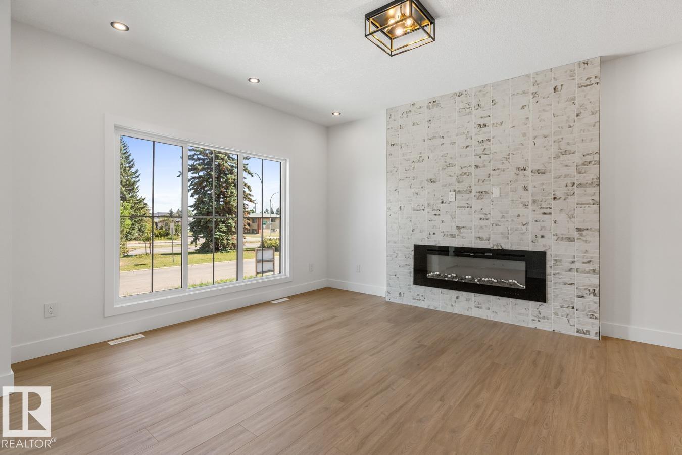 7908 75 ST NW