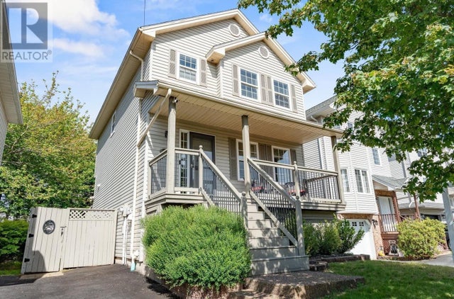 25 Aster Court