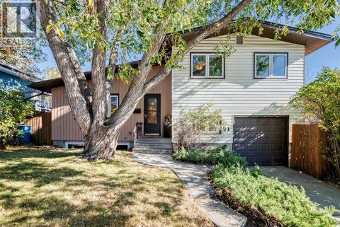 91 Chisholm Crescent NW Calgary AB T2L0Y9