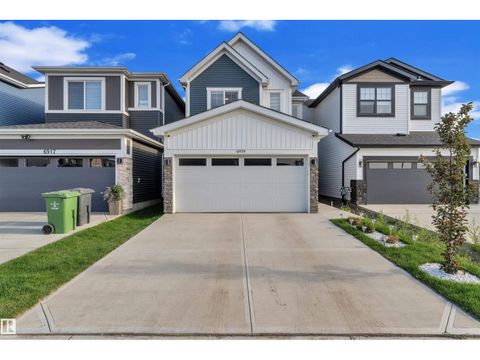 6919 54 AV Beaumont AB T4X2Z7