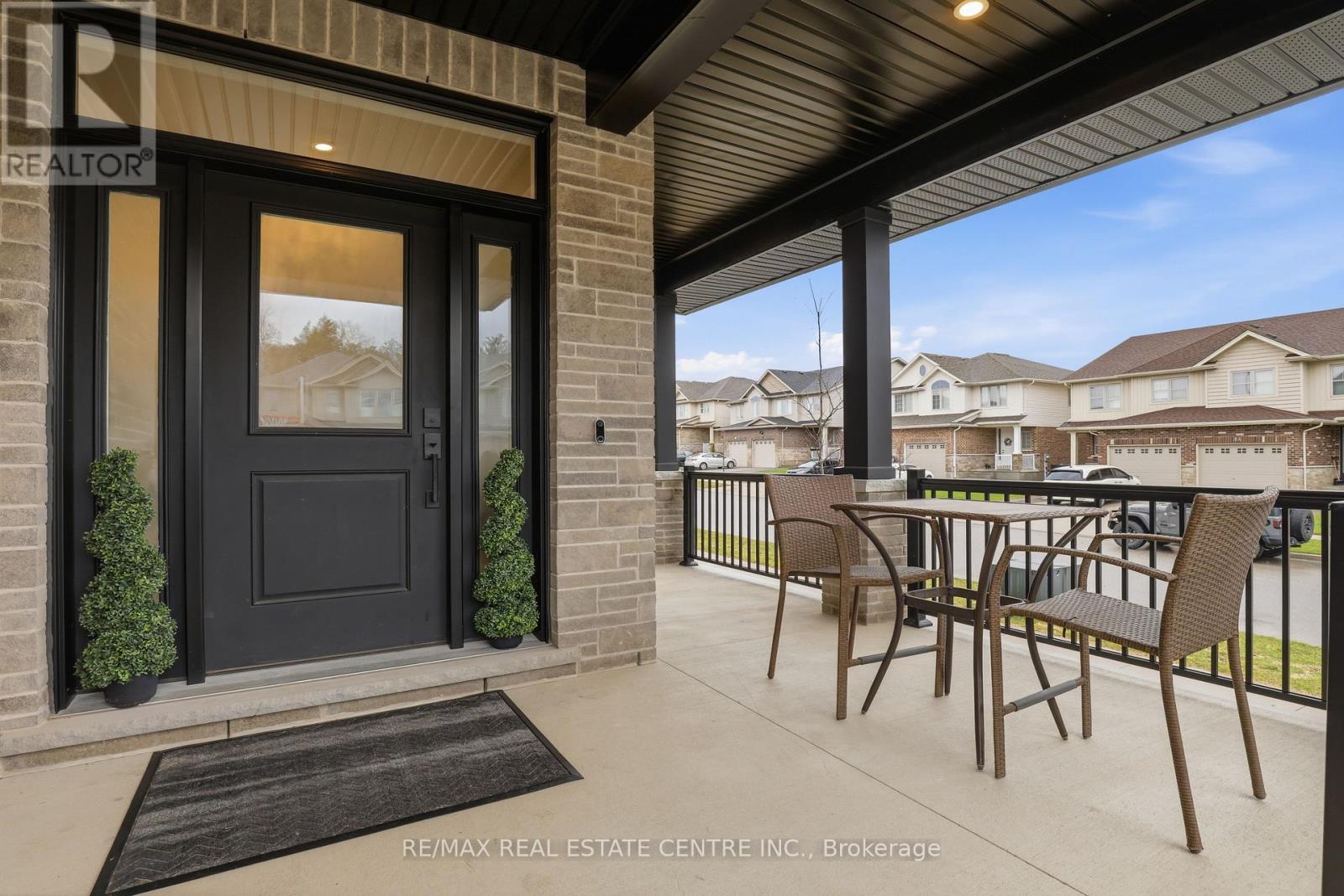 95 DALLAN DRIVE