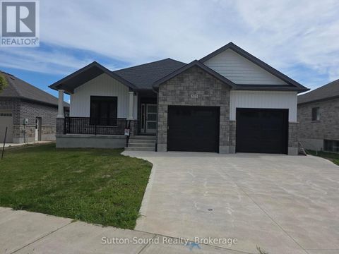 325 6TH AVENUE W Owen Sound ON N4K0E4