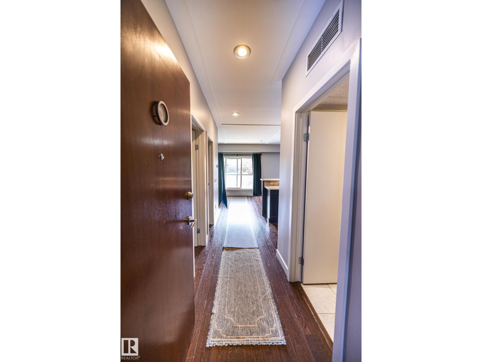 #207 9750 94 ST NW
