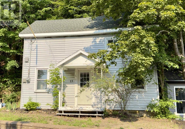 13 Chester Avenue