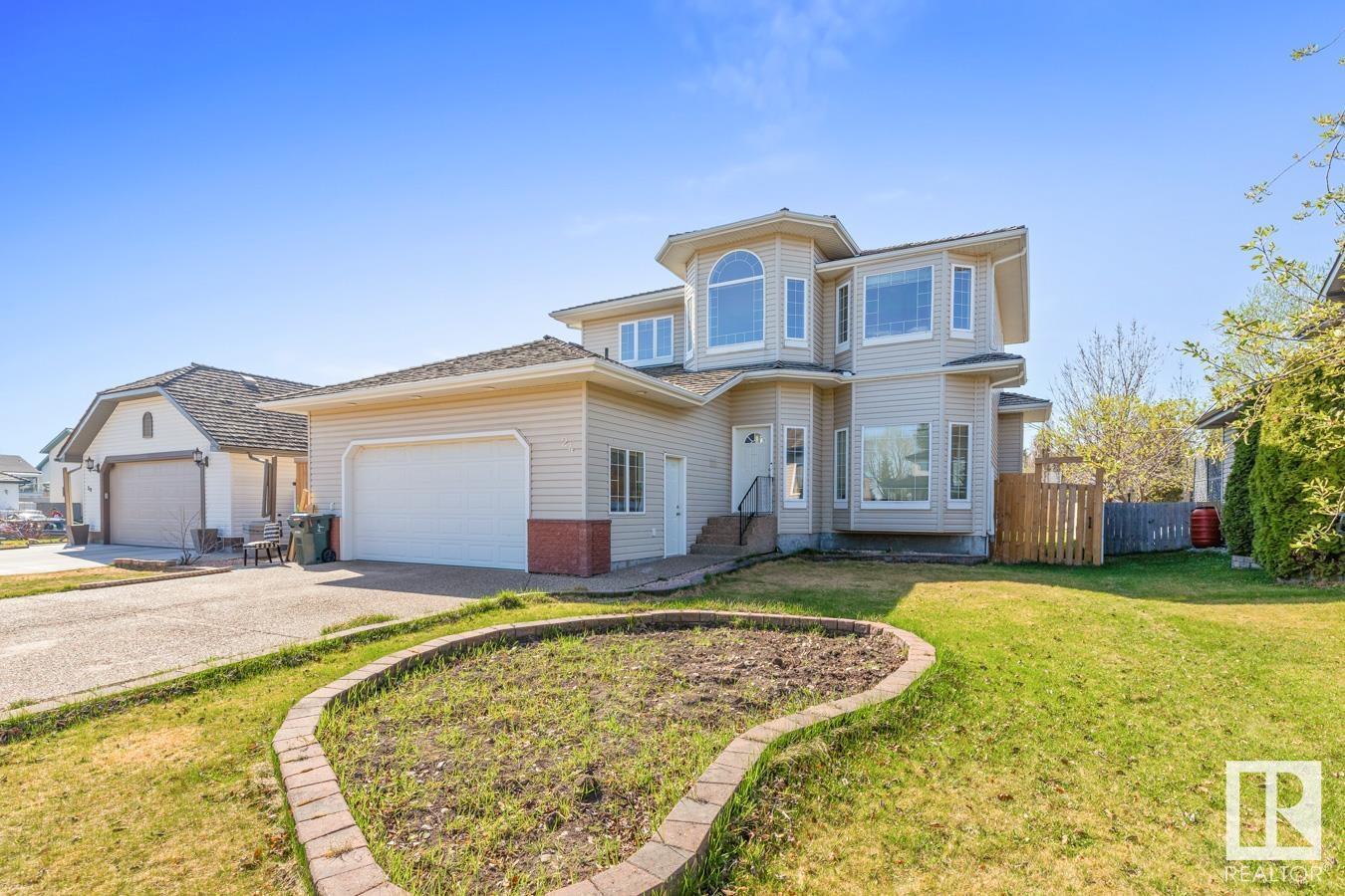 24 AUGUSTA FAIRWAY CR
