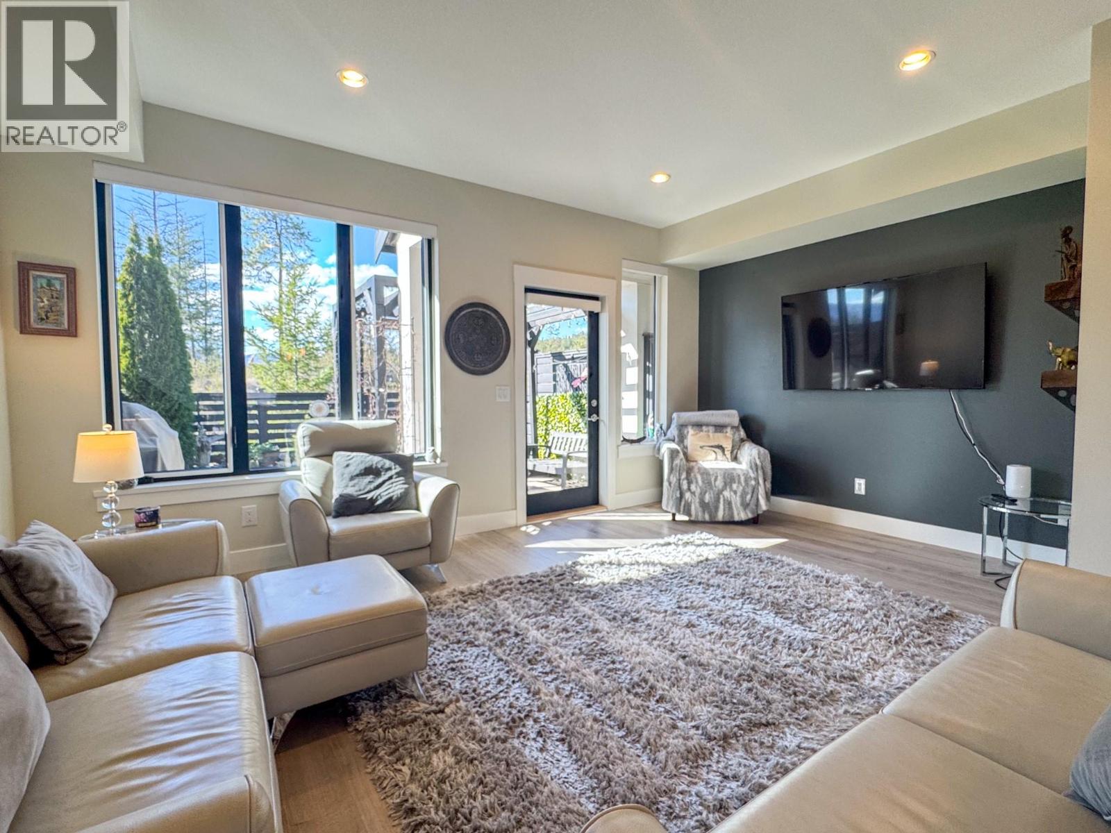 12798 Lake Hill Drive Unit# 26