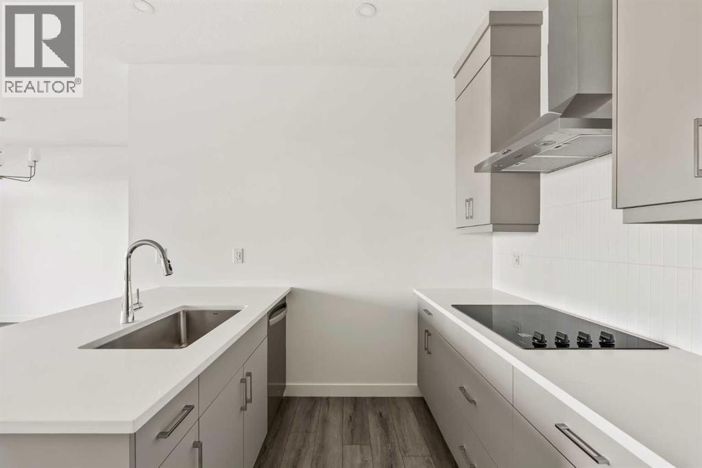 707 Sovereign Common SW