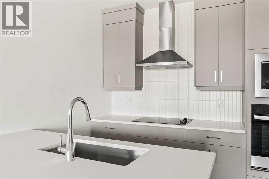 707 Sovereign Common SW