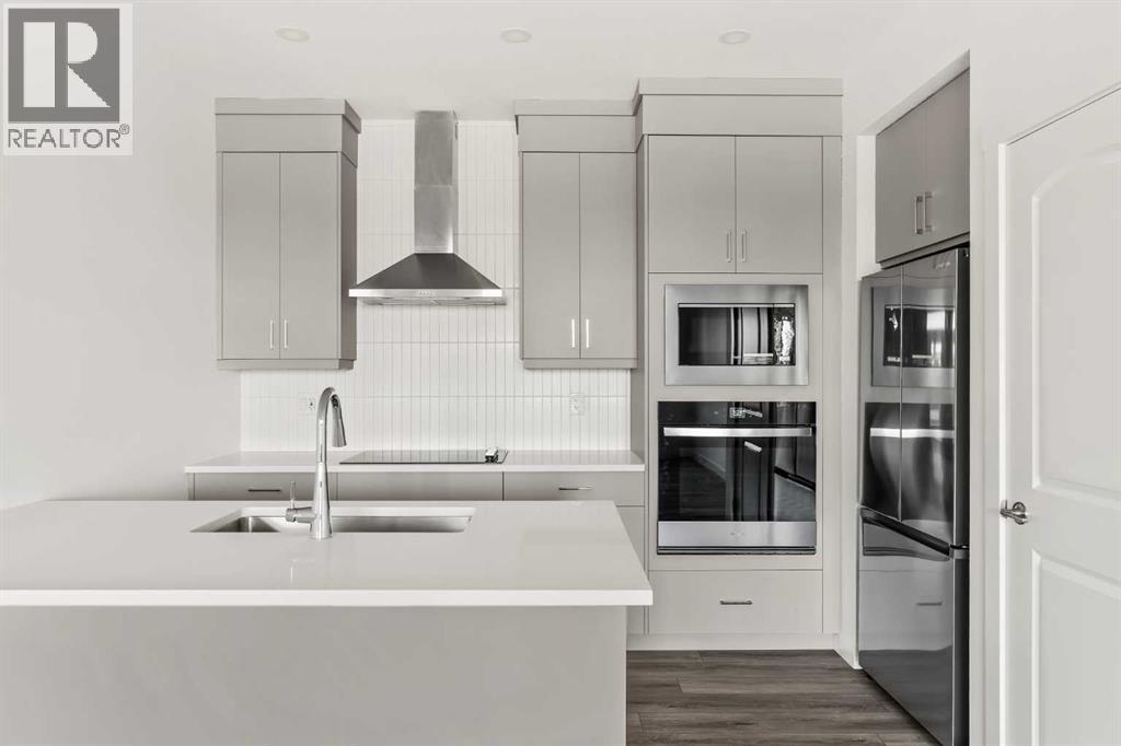 707 Sovereign Common SW