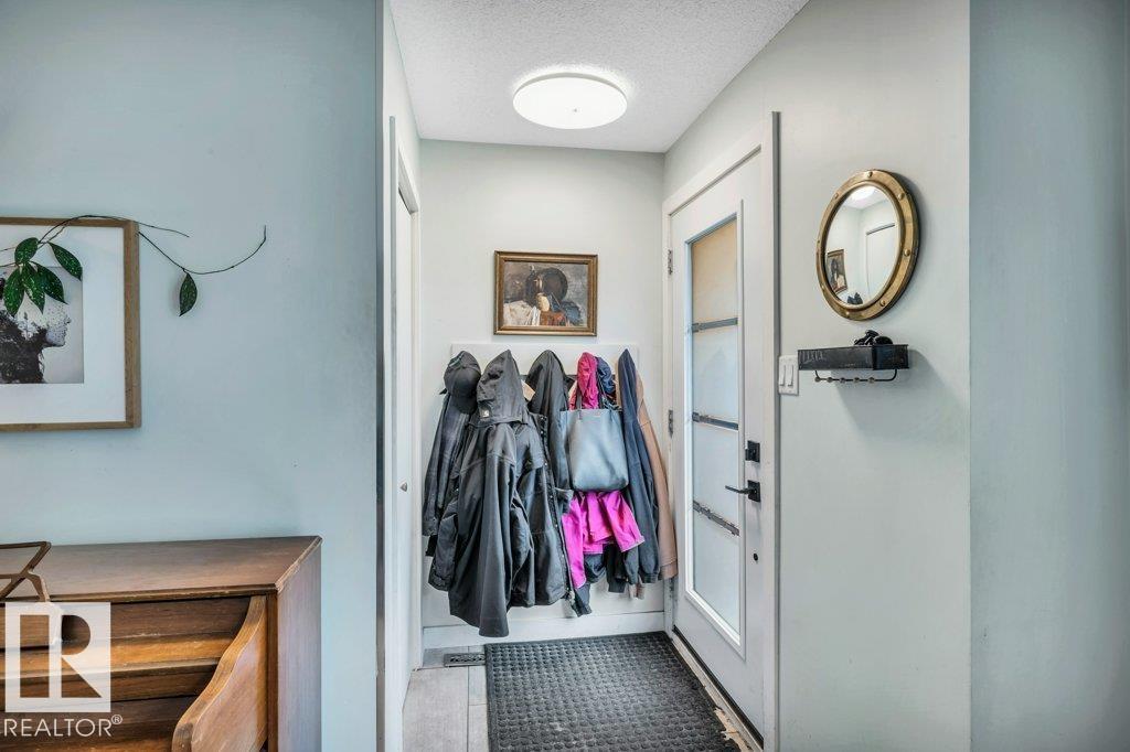 8564 & 8566 88 ST NW