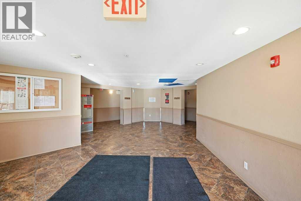 3305, 60 Panatella Street NW