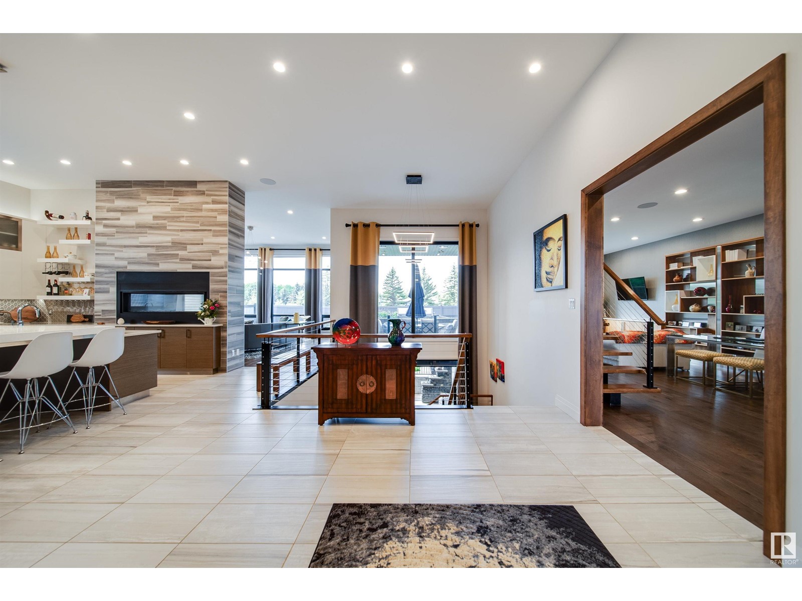 672 180 ST SW