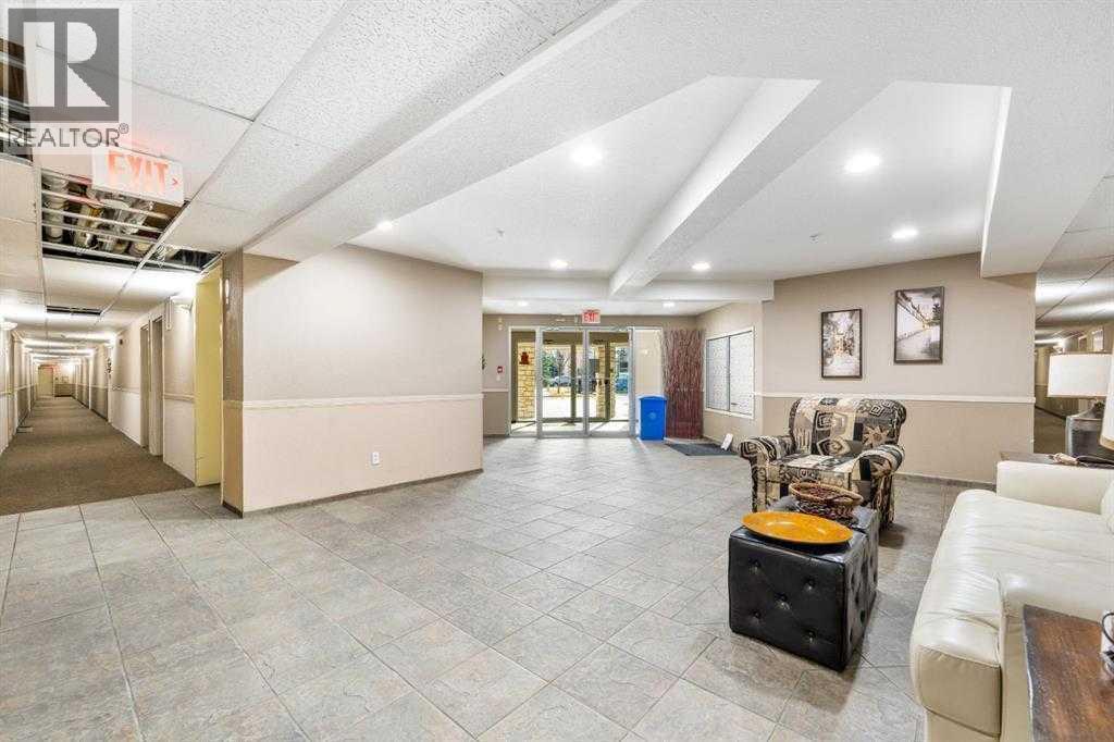 1406, 12 Cimarron Common