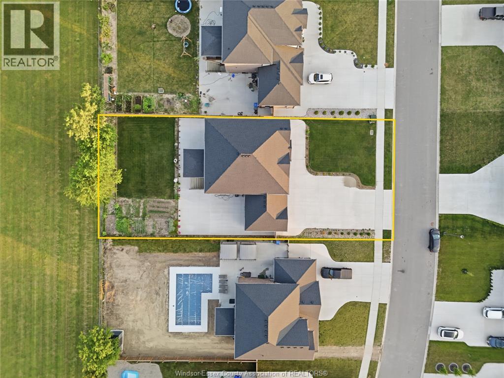 1436 MULLINS DRIVE