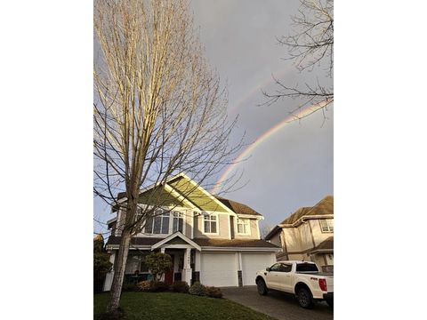 35445 NAKISKA COURT Abbotsford BC V3G1J6