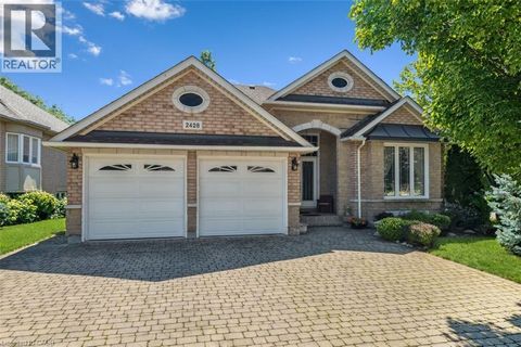 2428 SALCOME Drive Oakville ON L6H7N5
