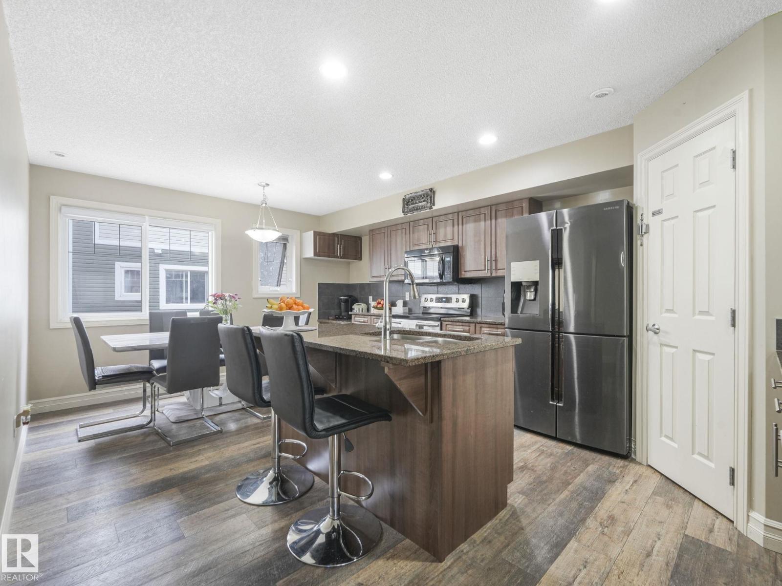 #118 655 TAMARACK RD NW