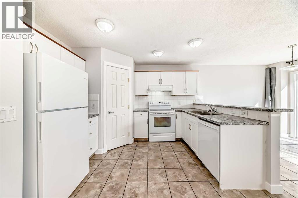 57 Cimarron Meadows Crescent